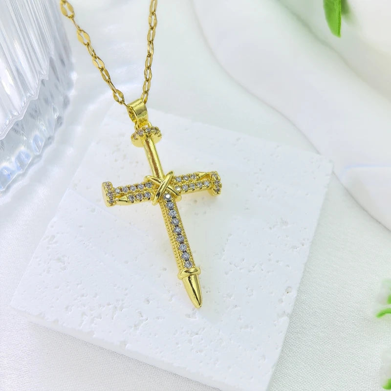 Women's Gold Cross Pendant Necklace – Copper & Stainless Steel Pendant Necklace Nixie