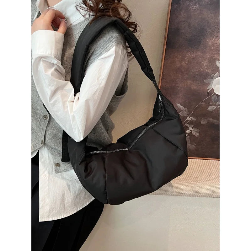Women's Large-Capacity Flannel Crossbody Dumpling Bag Crossbody Shoulder Bag Nixie