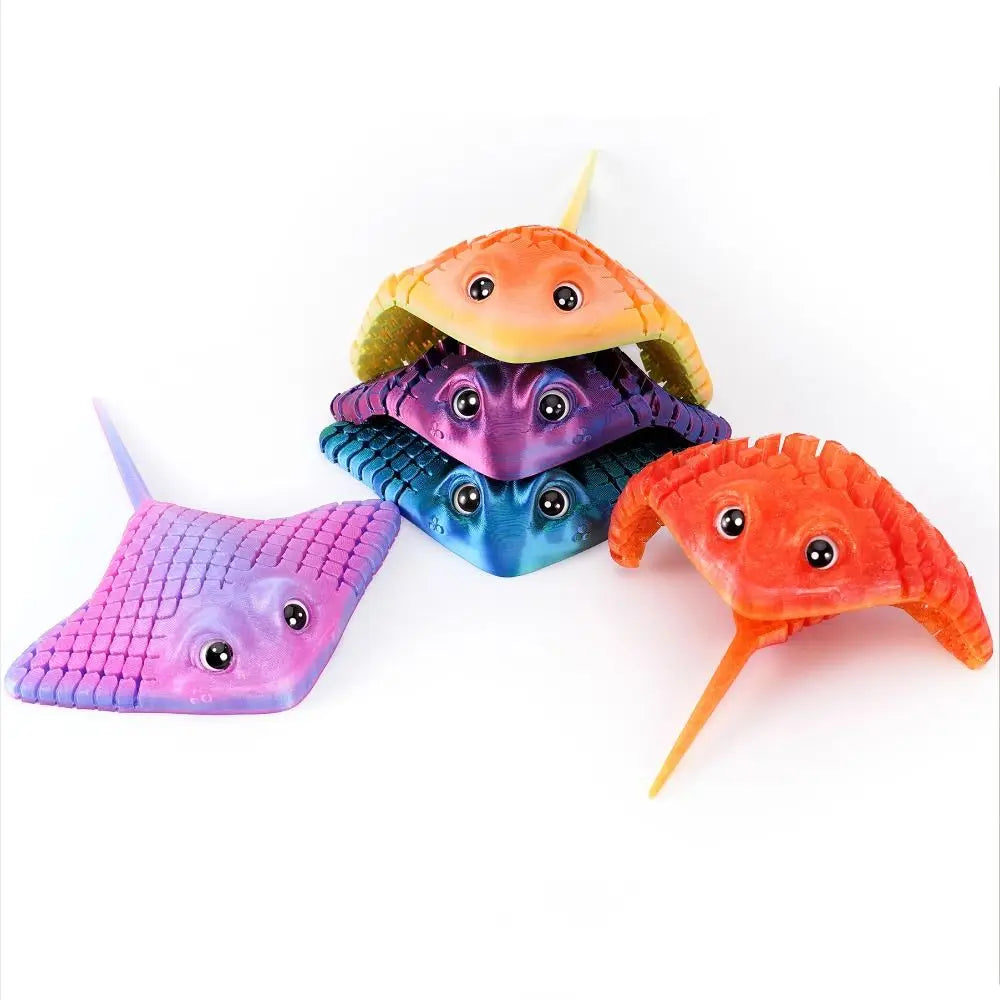 3D Printed Manta Ray Figurine – Movable, 10 Colors | Nixie