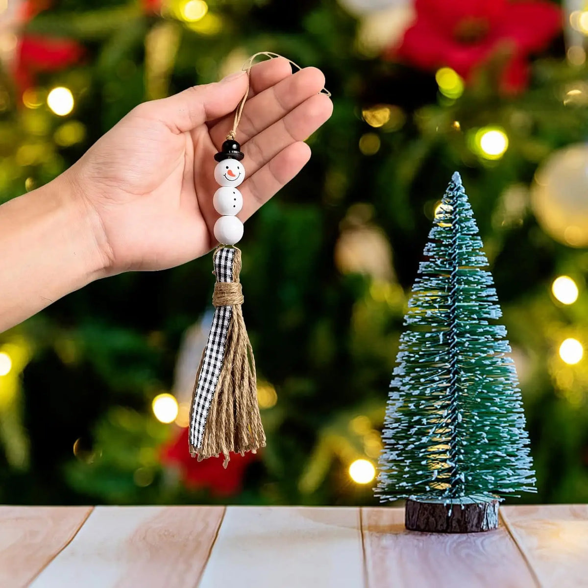 Farmhouse Snowman Wooden Bead Garland Plaid Tassel Christmas Décor Christmas Bead Garland Nixie