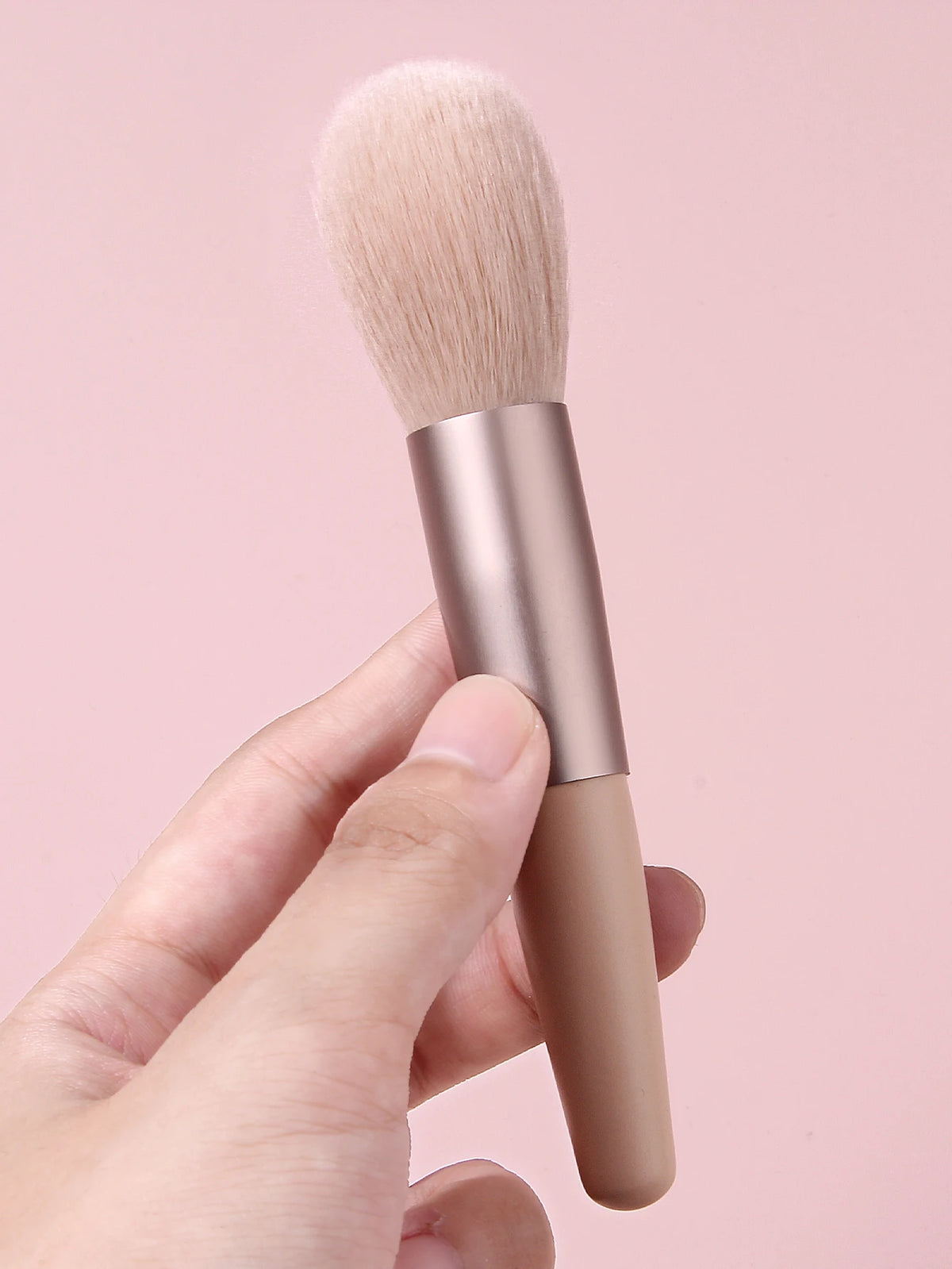 Professional Contour Blush & Highlight Makeup Brush | Nixie Makeup Brush Nixie