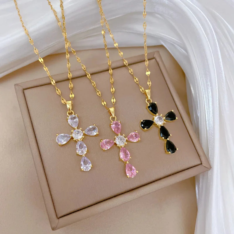 Women's Gold Cross Pendant Necklace – Stainless Steel & Zircon Cross Pendant Necklace Nixie