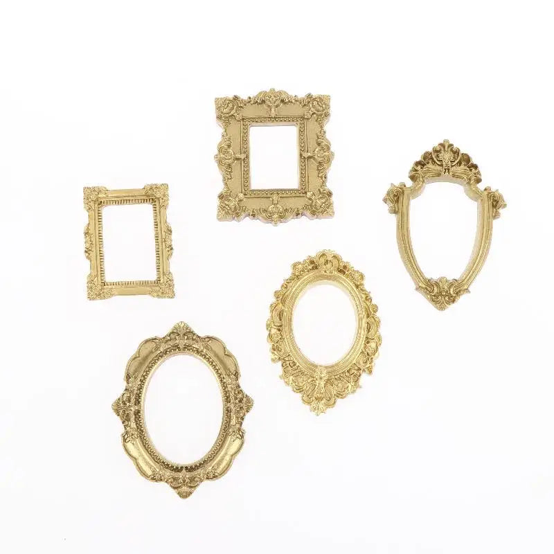 5Pcs Mini Dollhouse Picture Frames Gold Resin DIY Craft Props Miniature Craft Decor Nixie