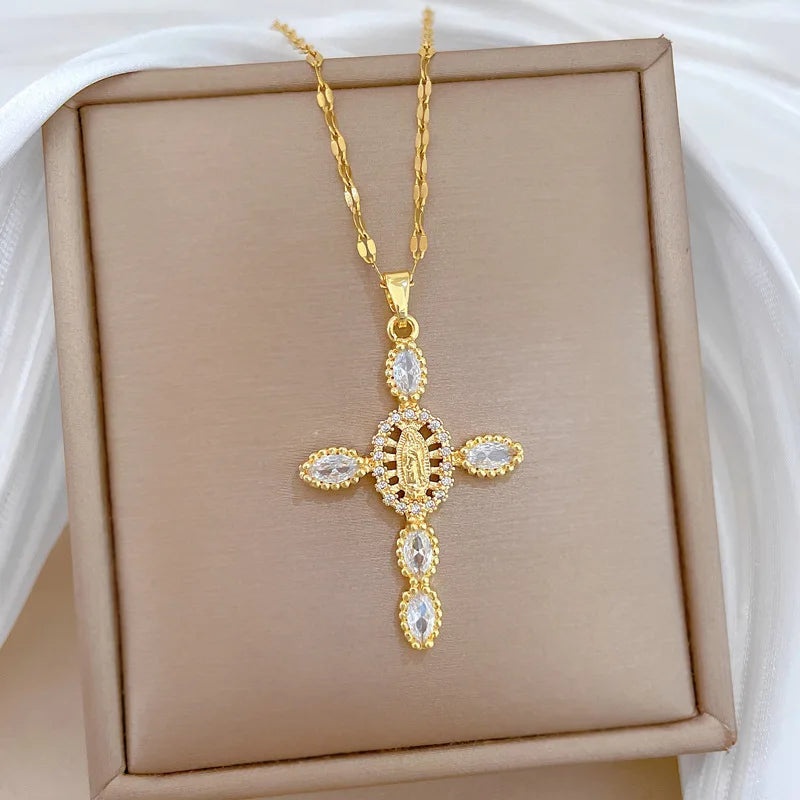 Women's Gold Cross Pendant Necklace – Stainless Steel Choker Pendant Necklace Nixie
