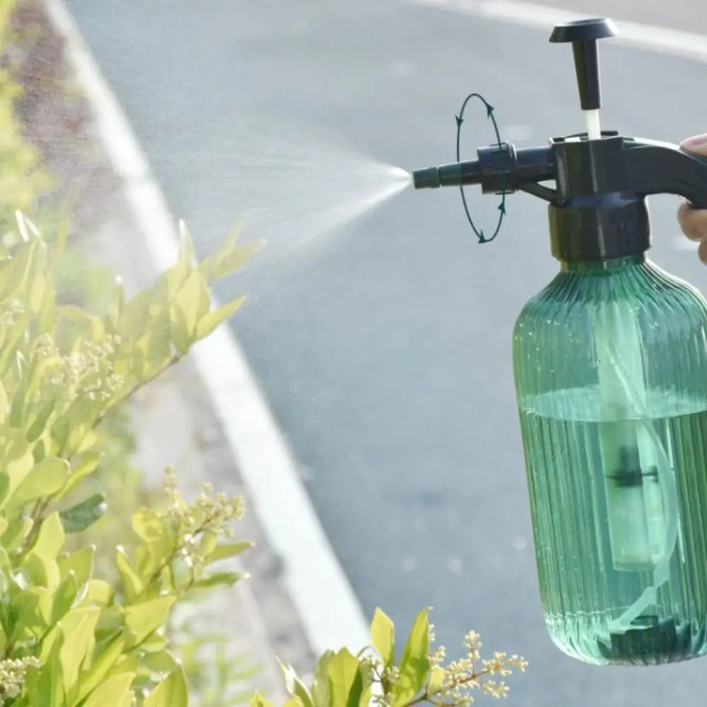 2L Pressurized Garden Spray Bottle – Mist & Jet Sprayer Garden Sprayer Nixie