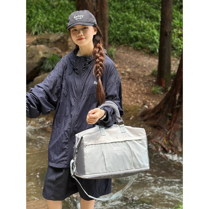 Large Capacity Travel Duffel Bag – Unisex Carry-On & Gym Travel Duffel Bag Nixie