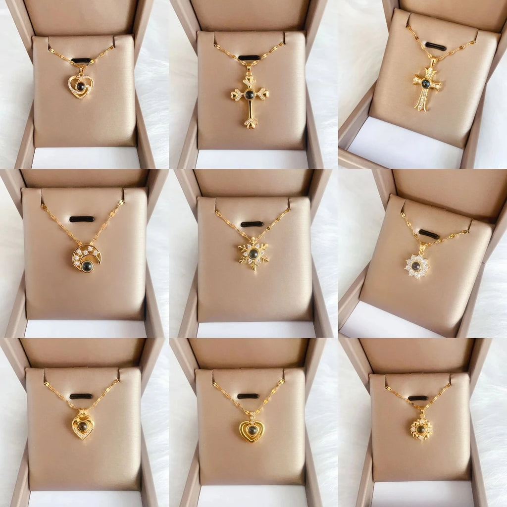 Women's Projection Pendant Necklace – "I Love You" Clavicle Chain Pendant Necklace Nixie