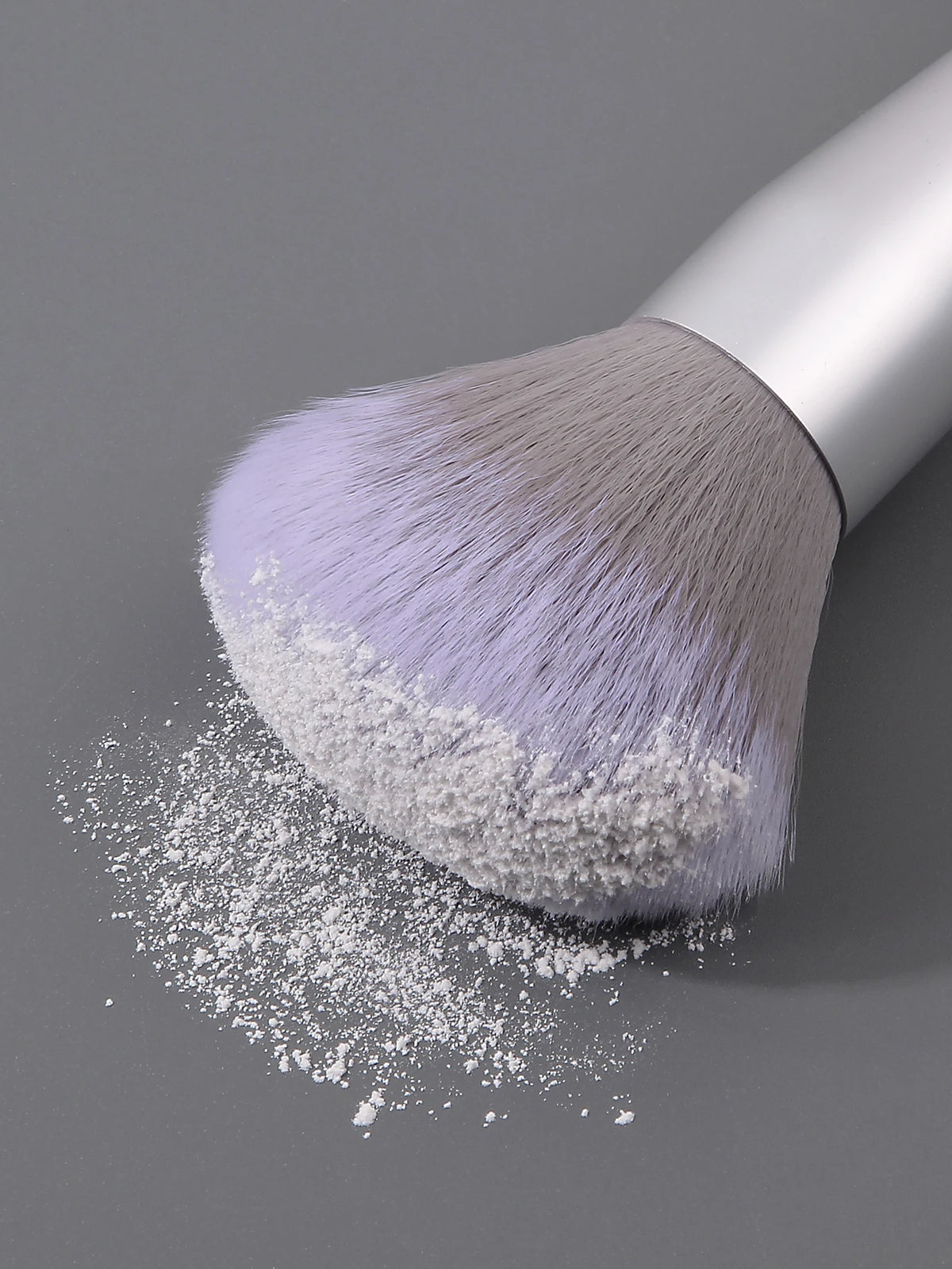 Fluffy Soft Bristle Makeup Brush – Blush, Powder & Setting Makeup Brush Nixie