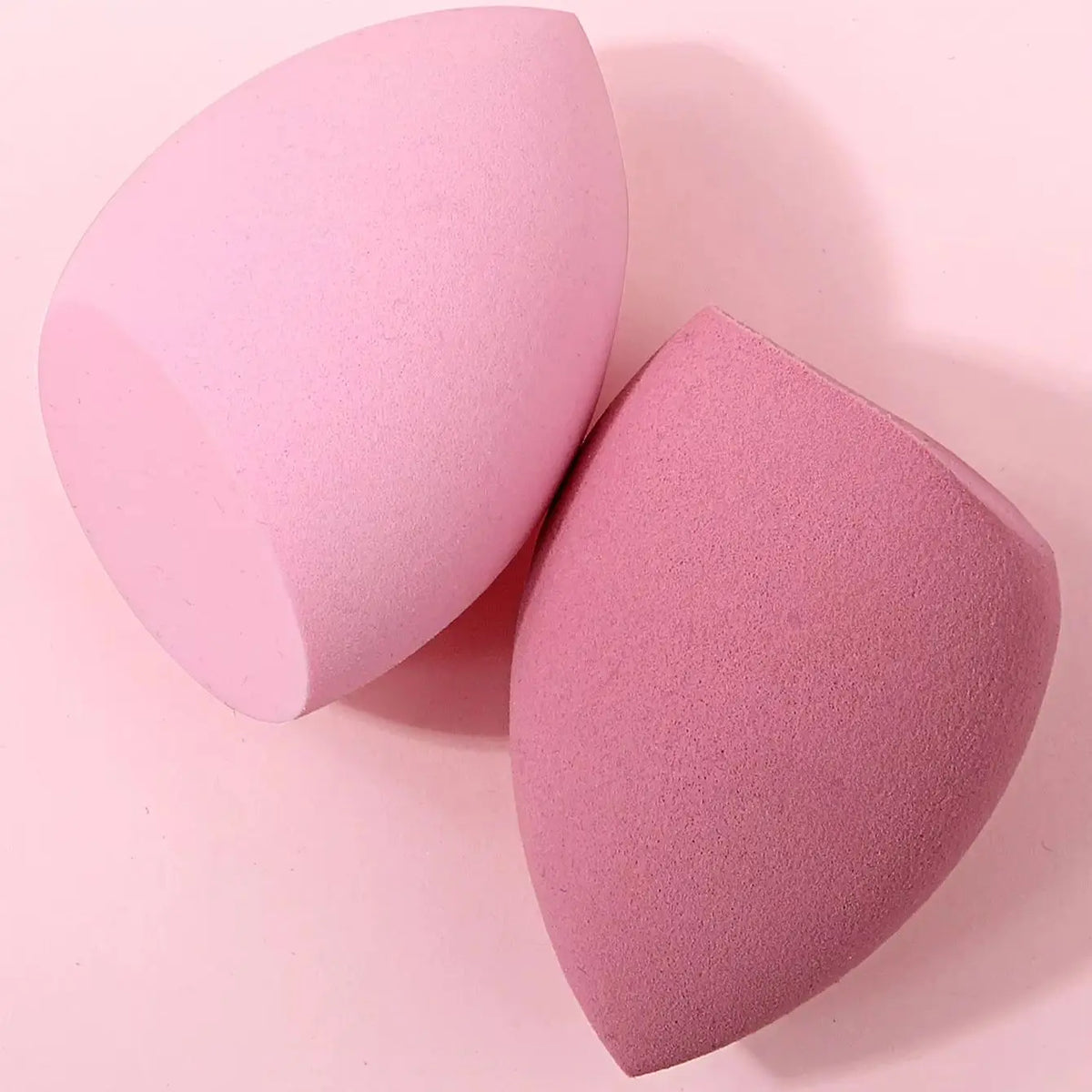 Large Soft Elastic Makeup Blending Sponge – Wet & Dry Use