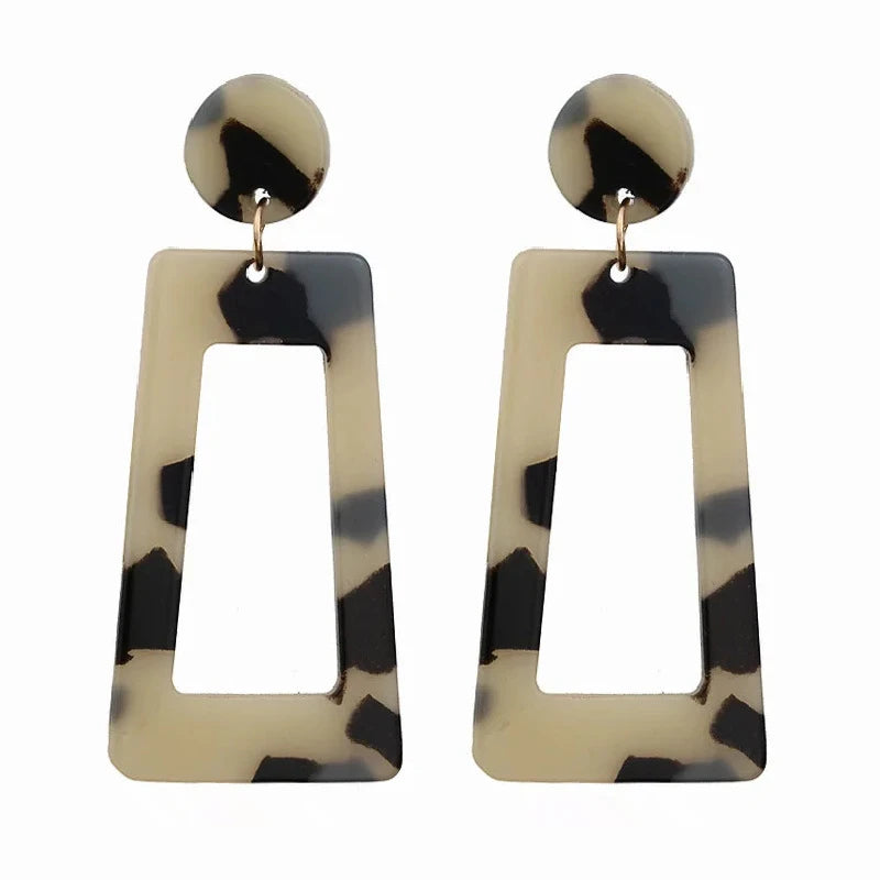 Nixie Quadrilateral Drop Earrings – 14K Gold Plated Acrylic Drop Earrings Nixie XL1903-02