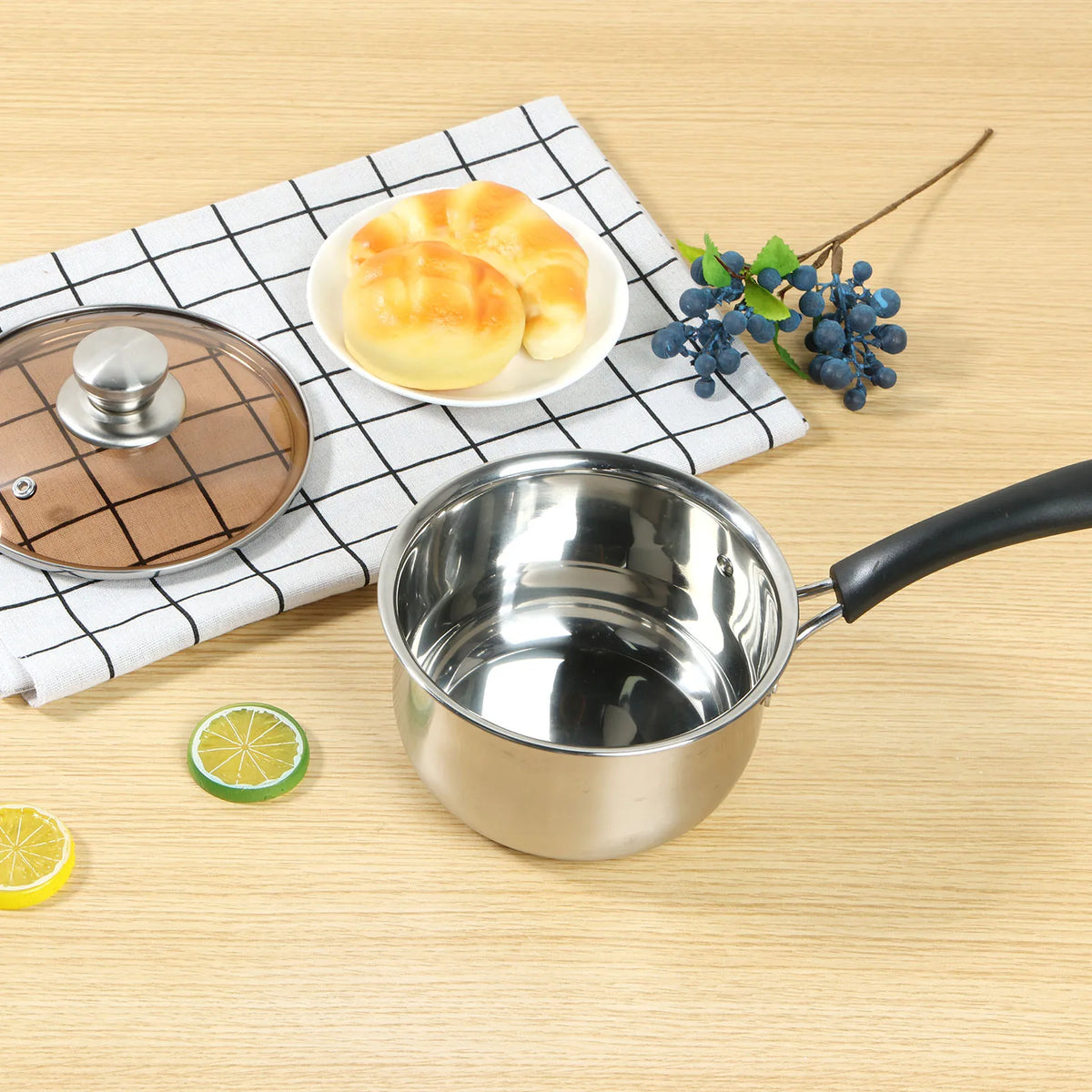 Stainless Steel Saucepan 17cm with Glass Lid – Milk & Sauce Pot Stainless Steel Saucepan Nixie