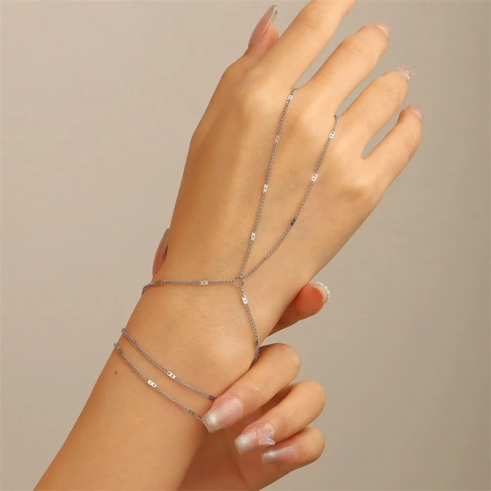 Rhinestone Butterfly Hand Chain Finger Ring Bracelet – Gold & Silver
