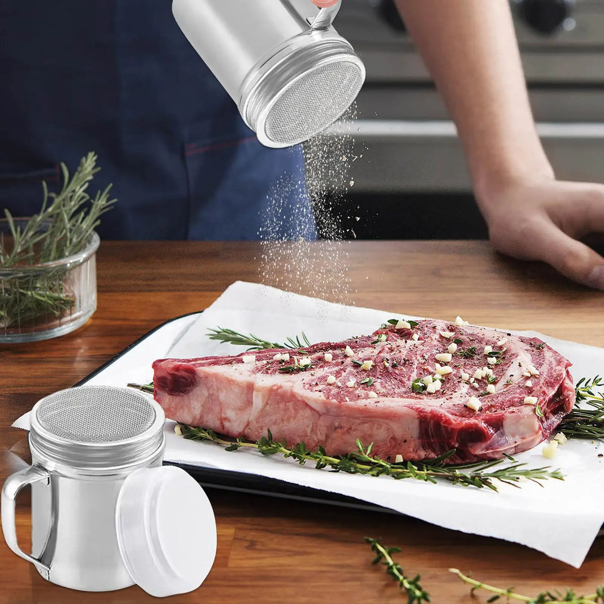 Stainless Steel Powdered Sugar & Spice Shaker with Handle Spice Shaker Nixie