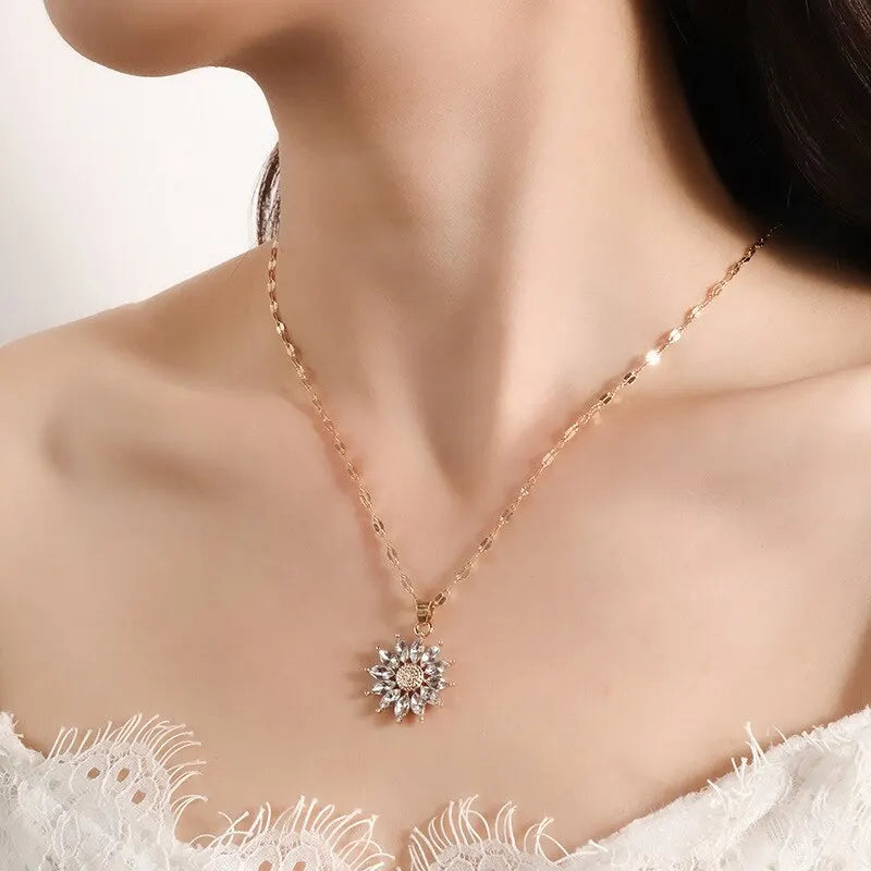 Gold Flower Pendant Necklace with Zirconia | Women's Jewelry Pendant Necklace Nixie
