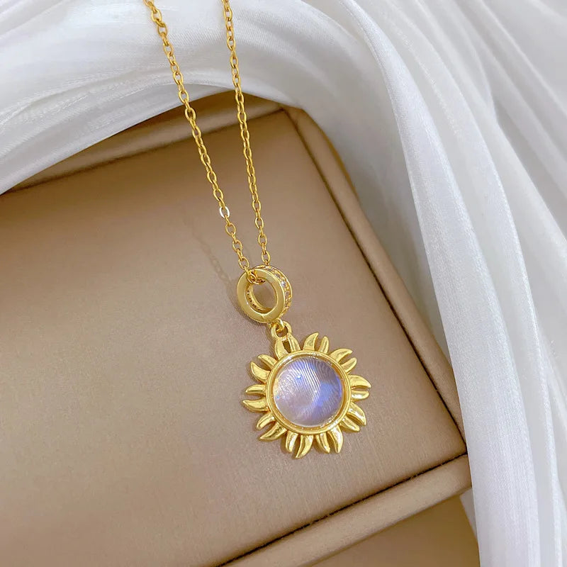 Sunflower Pendant Choker Necklace | Gold Stainless Steel Pendant Necklace Nixie