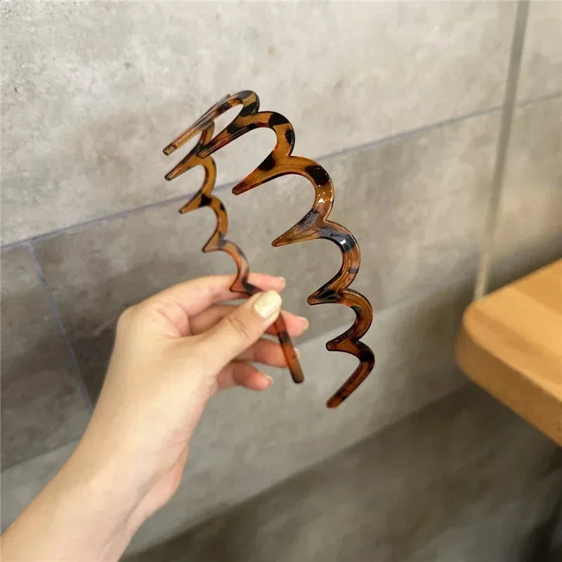 Wave Headbands for Women – Non-Slip Toothed Hair Bands
