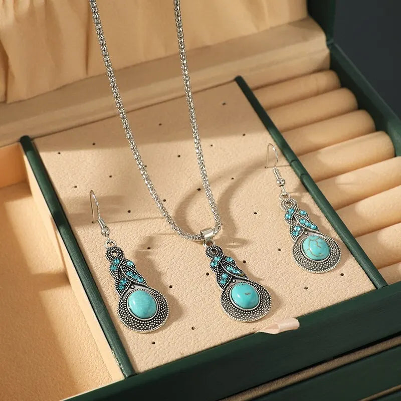 Vintage Turquoise Crystal Necklace & Earrings Set – 3 Piece Jewelry Set Nixie