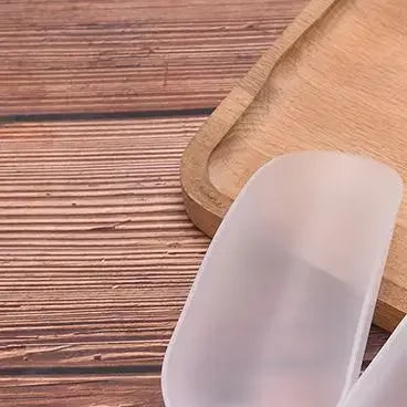 Plastic Measuring Scoops for Flour, Ice & Spices – 2/5 Pcs