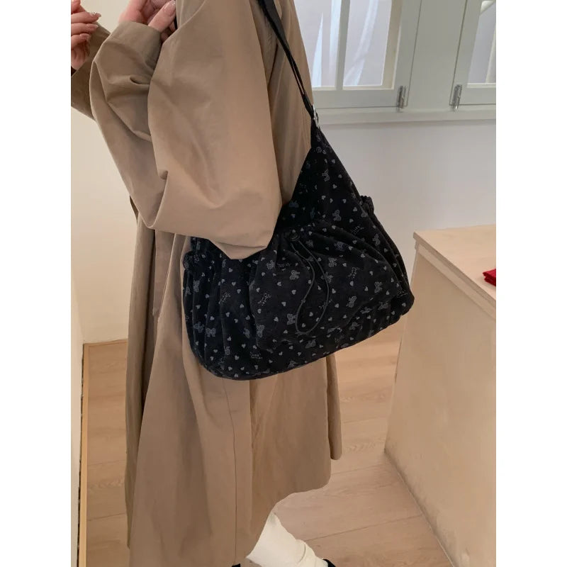 Korean Pleated Crossbody Dumpling Bag – Large Capacity Nylon Crossbody Shoulder Bag Nixie