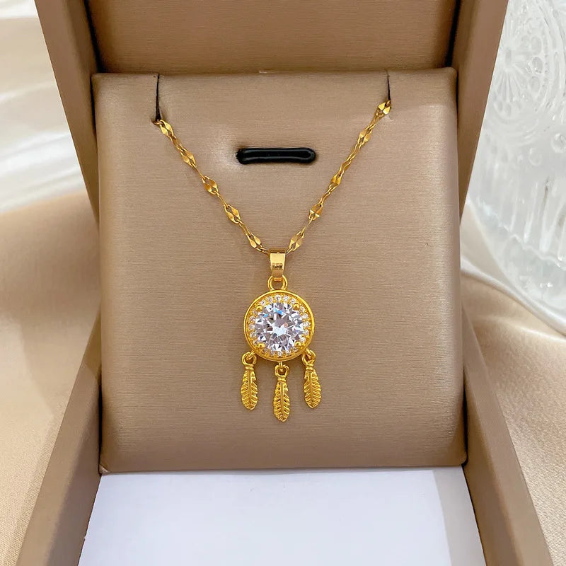 Feather Tassel Choker Necklace – Gold Stainless Steel | Nixie Pendant Choker Necklace Nixie