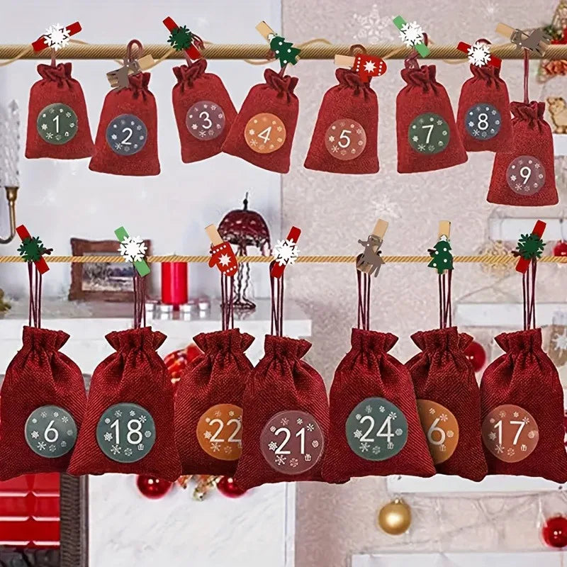 20-Pack Wooden Holiday Pegs – Trees, Snowflakes & Deer Holiday Craft Pegs Nixie