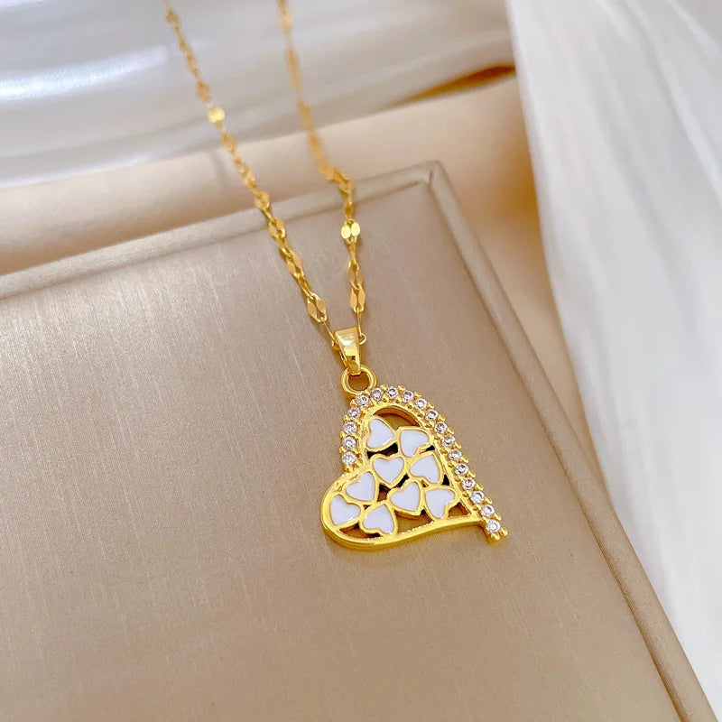 Women's Gold Heart Pendant Necklace – Stainless Steel Choker Pendant Necklace Nixie