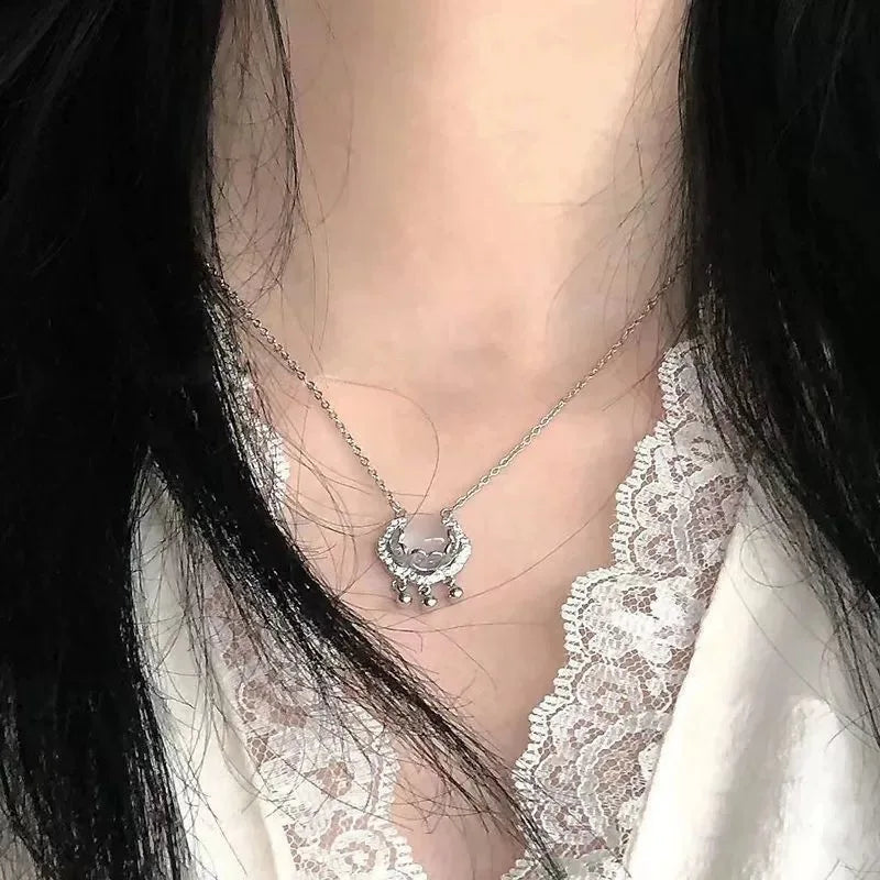 Women's Heart Pendant Necklace – Stainless Steel Clavicle Chain Heart Pendant Necklace Nixie