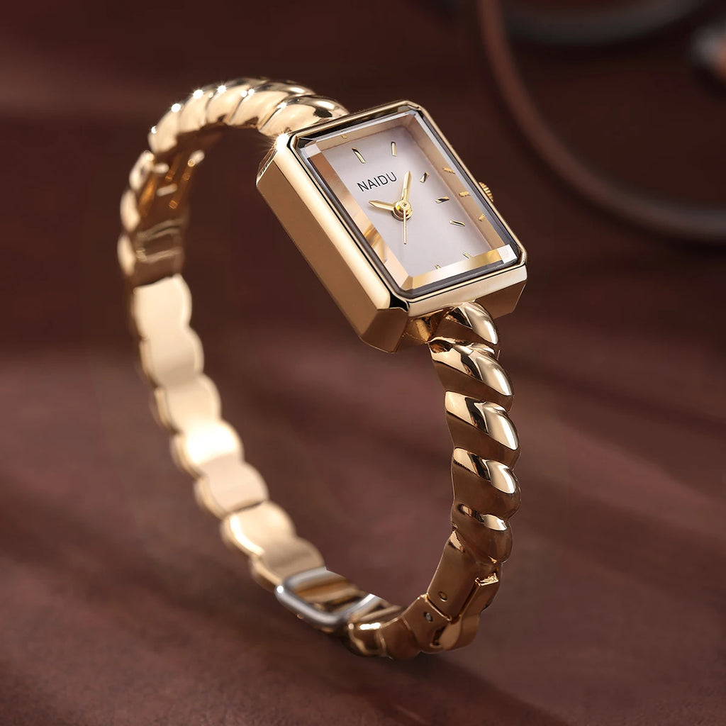 Women's Gold Square Dial Quartz Bracelet Watch – Retro Style Women's Bracelet Watch Nixie