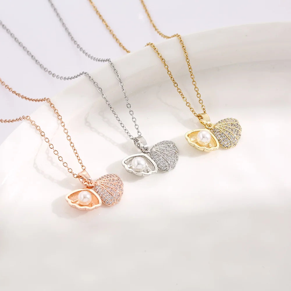 Women's Zircon Faux Pearl Copper Pendant Clavicle Necklace Pendant Necklace Nixie