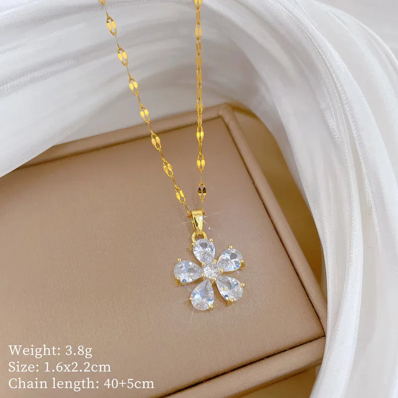 Copper Micro-Pavé Flower Pendant Necklace | Zircon Clavicle Chain Pendant Necklace Nixie