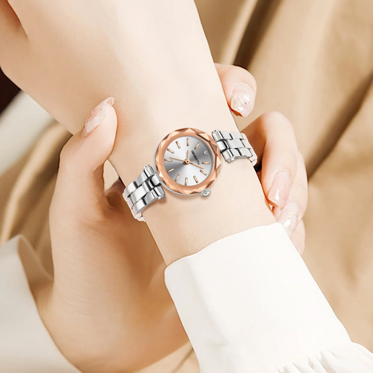 REBIRTH Minimalist Round Quartz Watch – Stainless Steel Strap Quartz Wristwatch Nixie