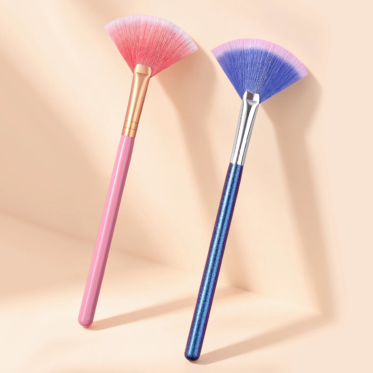 Fan-Shaped Blush & Contour Brush | Fluffy Wool Fiber Makeup Tool Makeup Brush Nixie