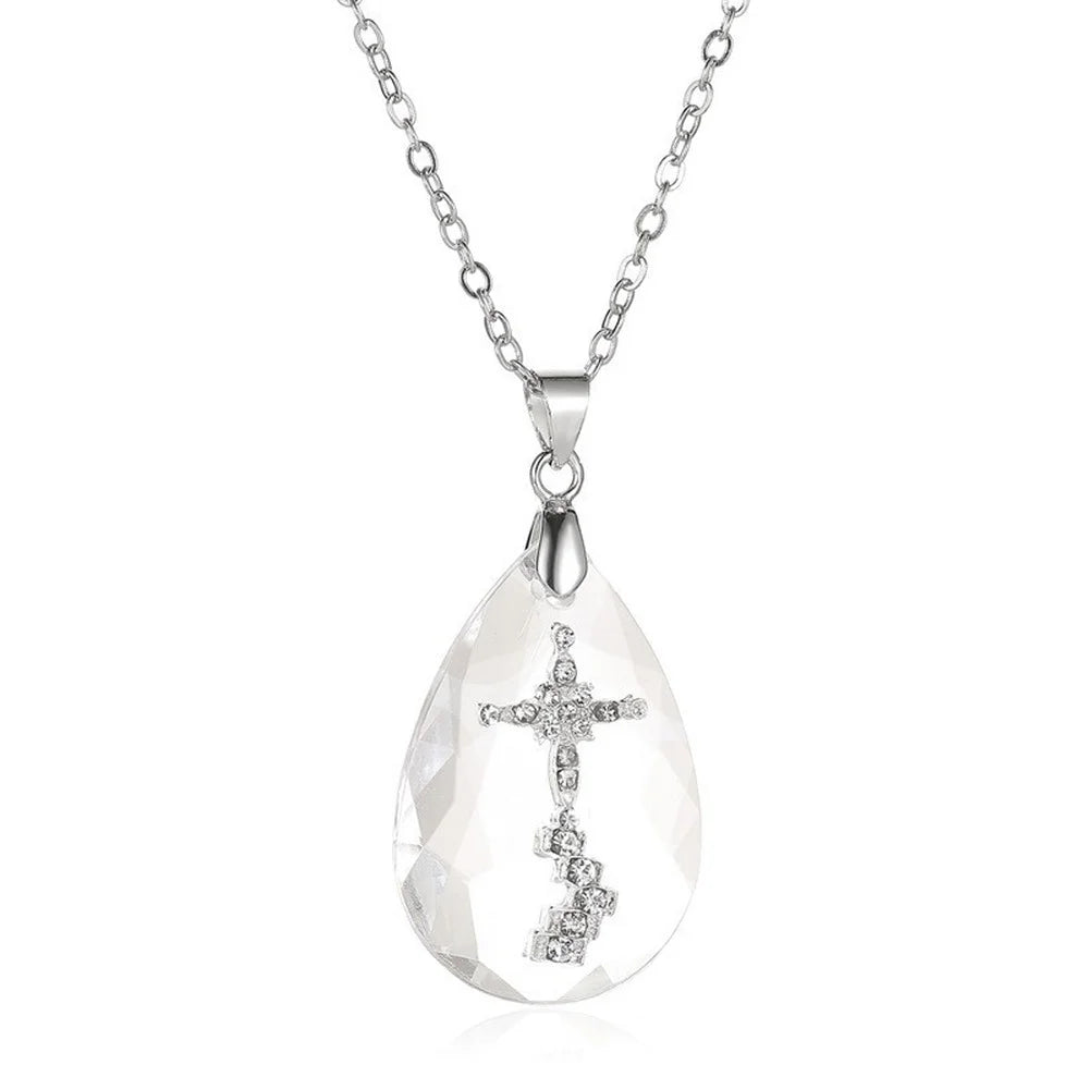 Crystal Cross Pendant Necklace – Unisex Fashion Jewelry Gift Pendant Necklace Nixie Silver Plated