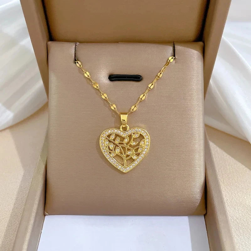 Women's Gold Heart Pendant Necklace – Stainless Steel Choker Pendant Necklace Nixie