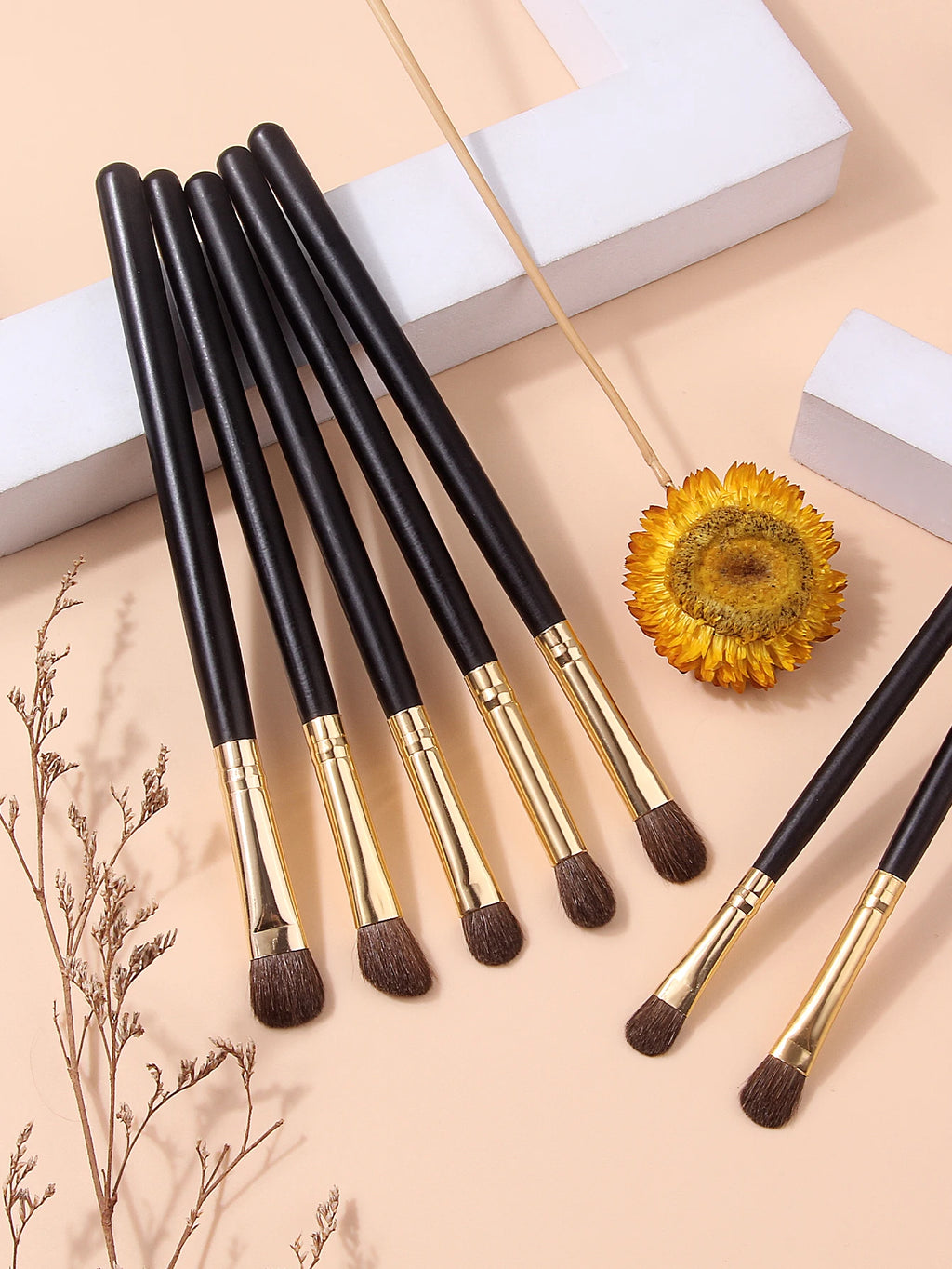 10Pcs Horsehair Eyeshadow Makeup Brush Set & Beauty Sponge Eye Makeup Brush Set Nixie