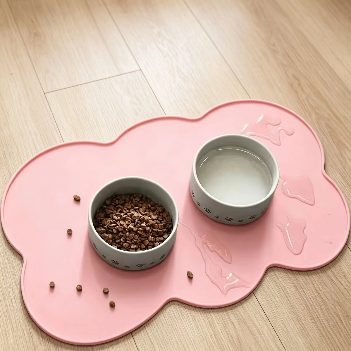 Silicone Pet Feeding Mat for Dogs & Cats | Waterproof Bowl Mat