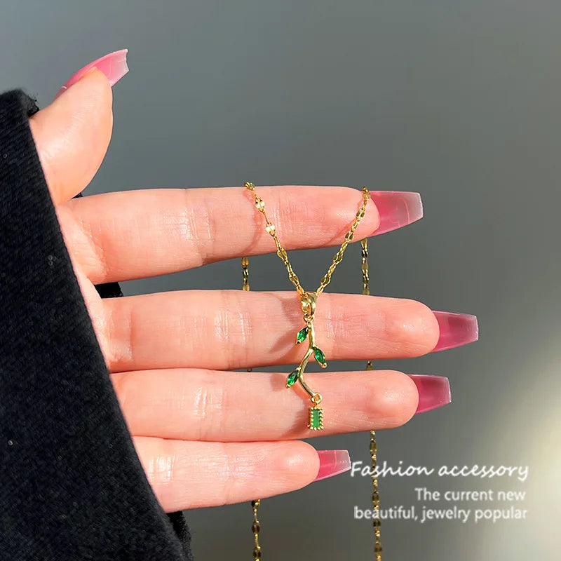 Emerald Branch Pendant Necklace – Gold Green Clavicle Chain Pendant Necklace Nixie