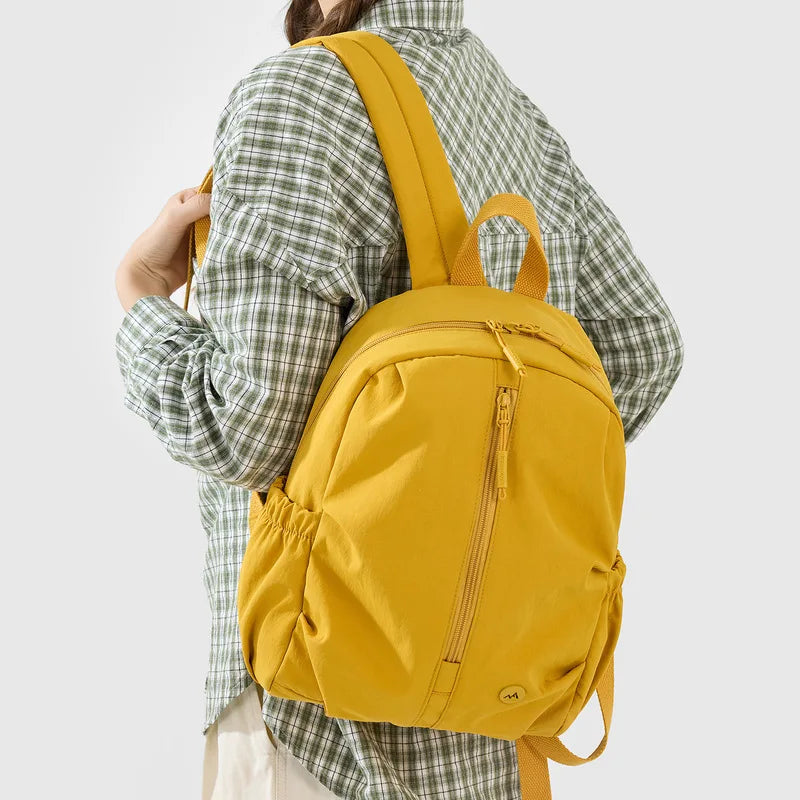 Lightweight Outdoor Sports Backpack – Hiking & Travel 20–35L Outdoor Backpack Nixie