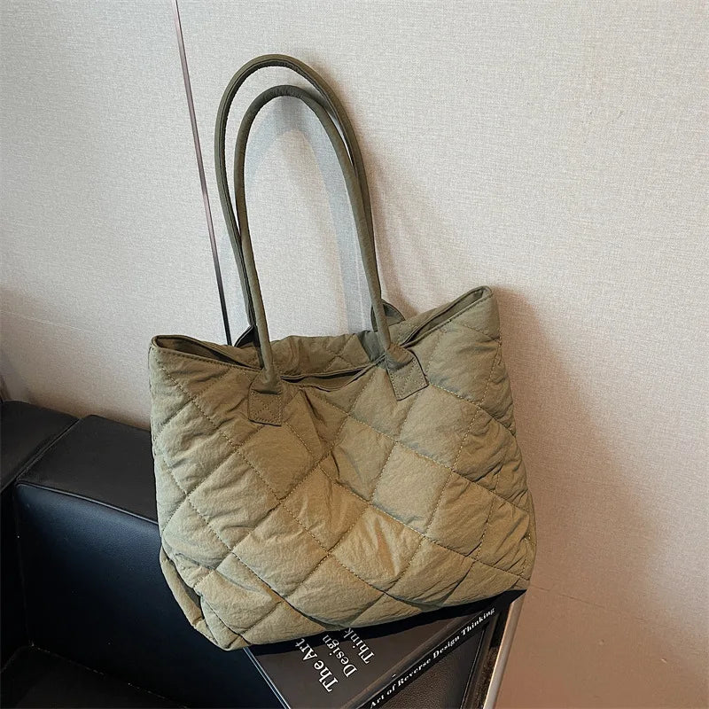 Quilted Padded Shoulder Bag for Women – Large Capacity Tote Quilted Shoulder Bag Nixie