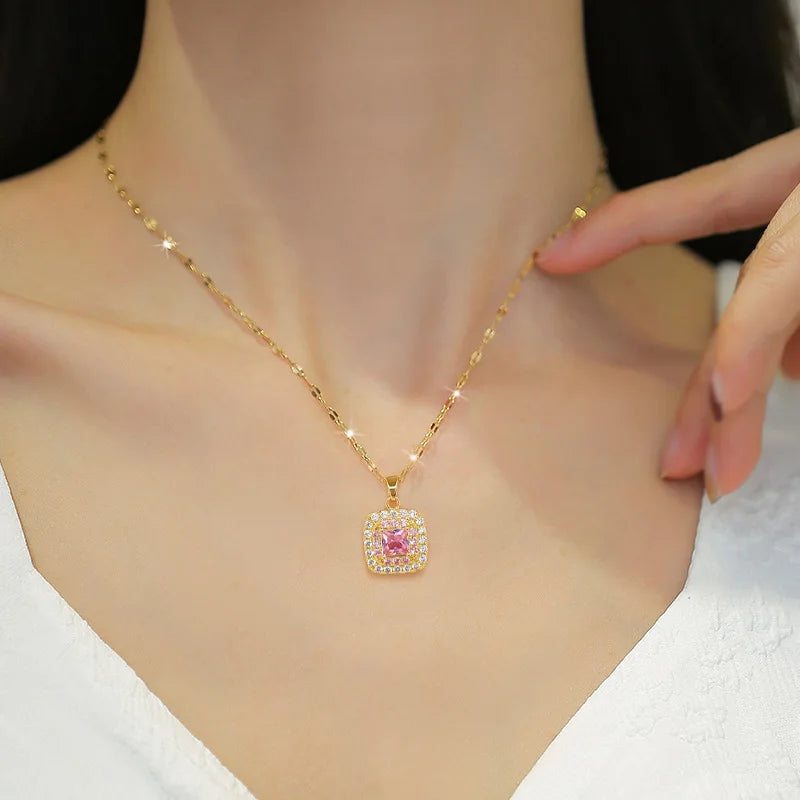 Gold-Plated Geometric Square Pendant Necklace for Women Pendant Necklace Nixie