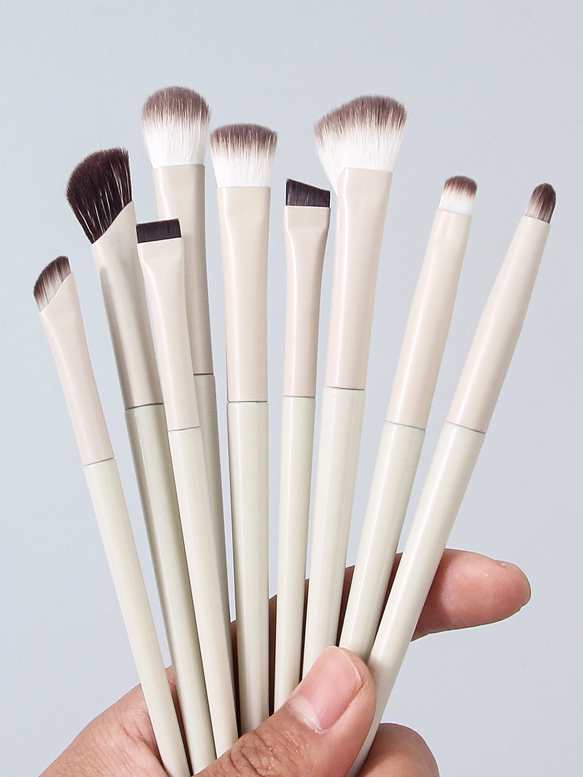 9-Piece Soft Eye Makeup Brush Set – Eyeliner & Eyeshadow Eye Makeup Brush Set Nixie