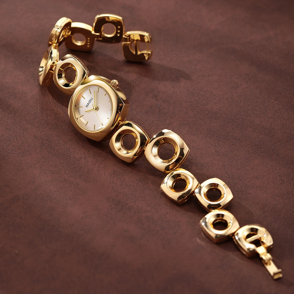 Women's Hollow Square Bracelet Quartz Watch | Vintage Dial Bracelet Quartz Watch Nixie