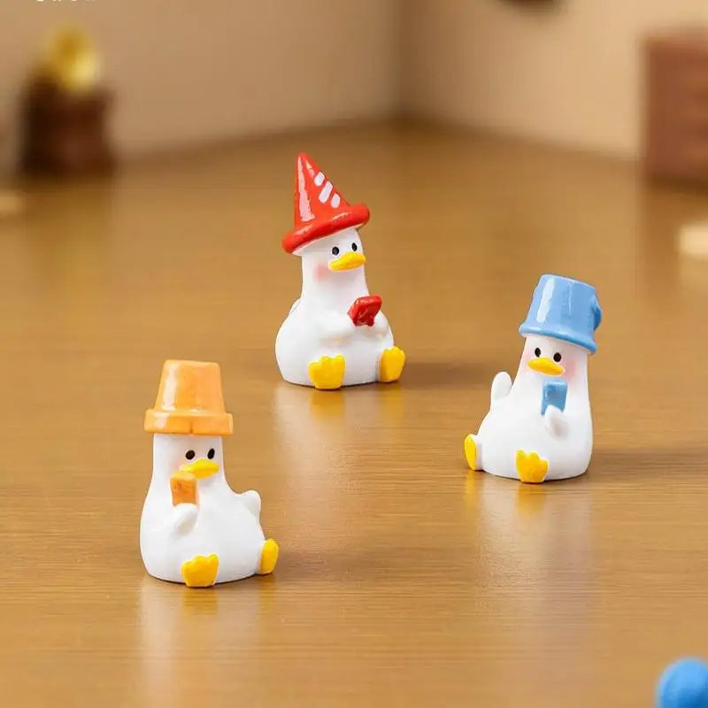 5PCS Mini Resin Duck Figurines Fairy Garden & Desk Décor Set Miniature Figurine Set Nixie
