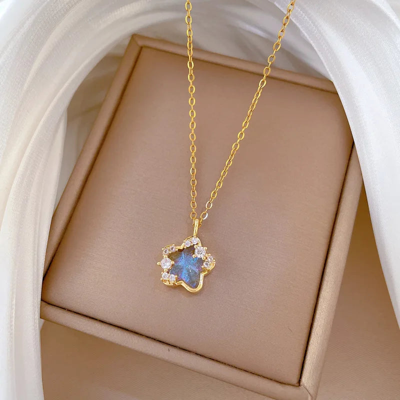 Star Pendant Choker Necklace – Gold Stainless Steel | Nixie Pendant Necklace Nixie