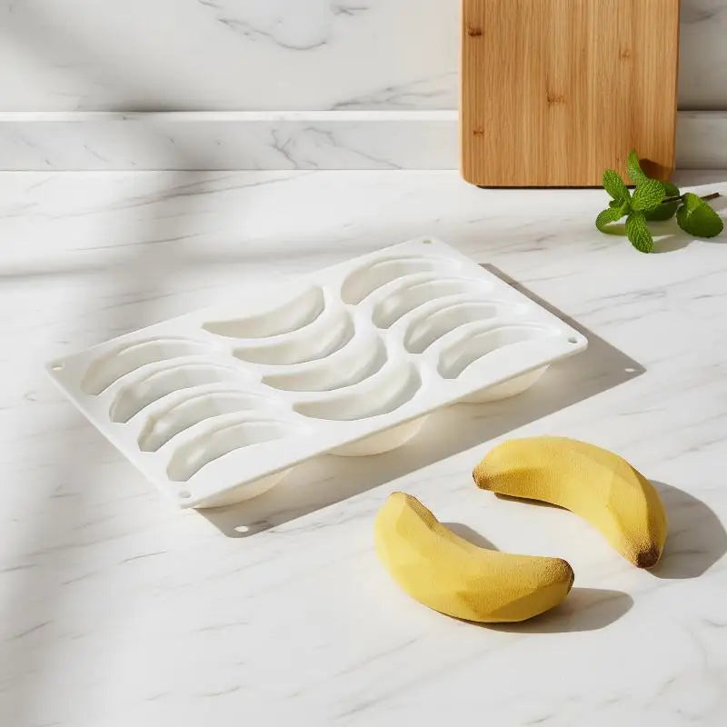 Banana Silicone Baking Mold 6/12 Cavity – Non-Stick Dessert Silicone Baking Mold Nixie