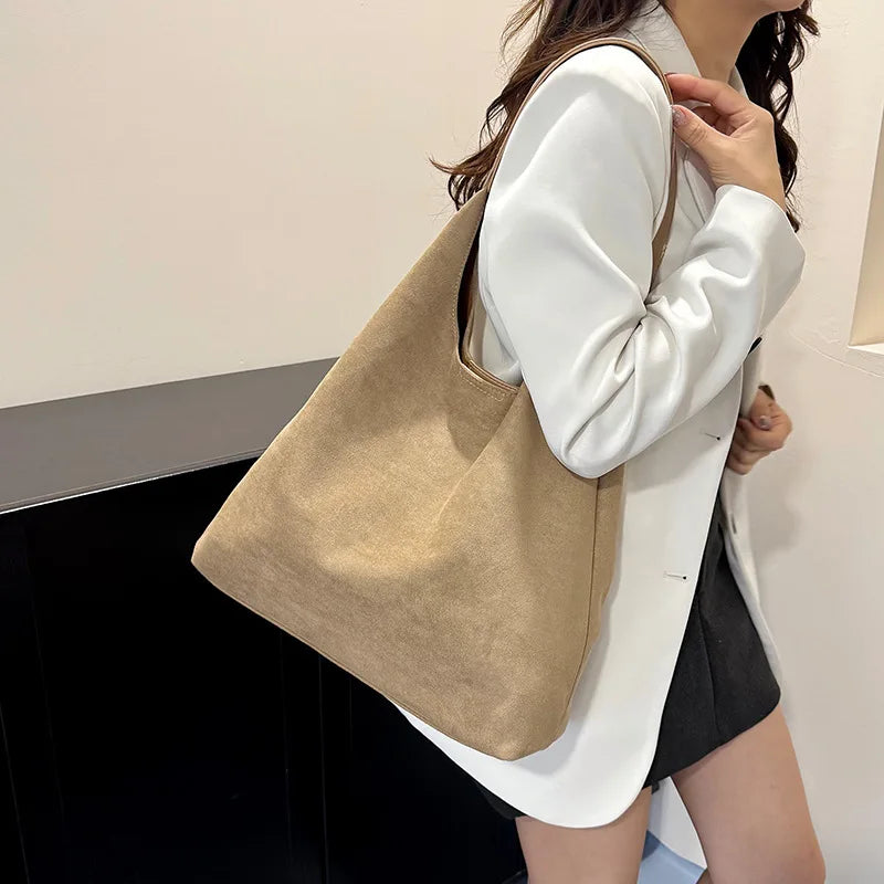 Retro Velvet Tote Bag for Women – Large Capacity Shoulder Bag Velvet Tote Bag Nixie