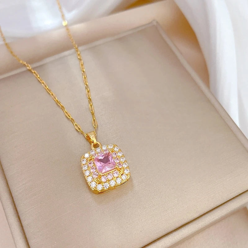 Gold-Plated Geometric Square Pendant Necklace for Women Pendant Necklace Nixie