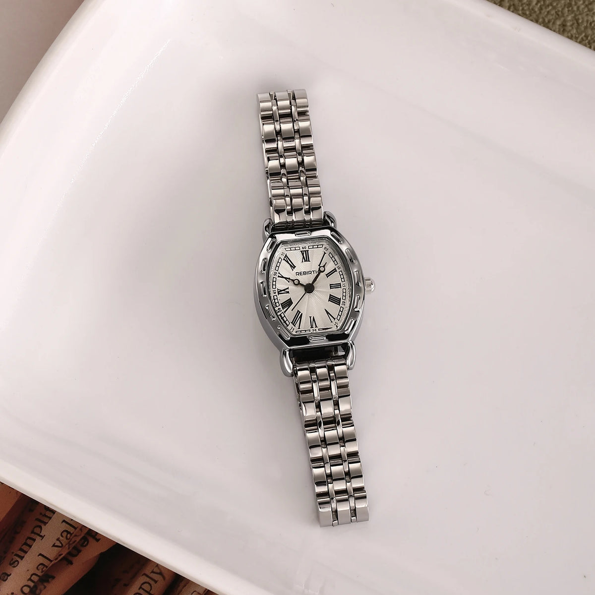 REBIRTH Roman Numeral Quartz Watch – Stainless Steel Band Quartz Wristwatch Nixie