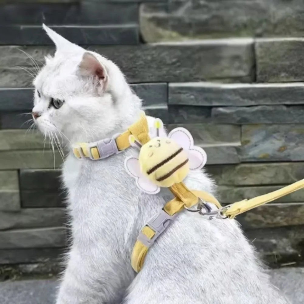 Cartoon Bee Cat & Dog Harness with Leash – Adjustable S/M Pet Harness & Leash Nixie