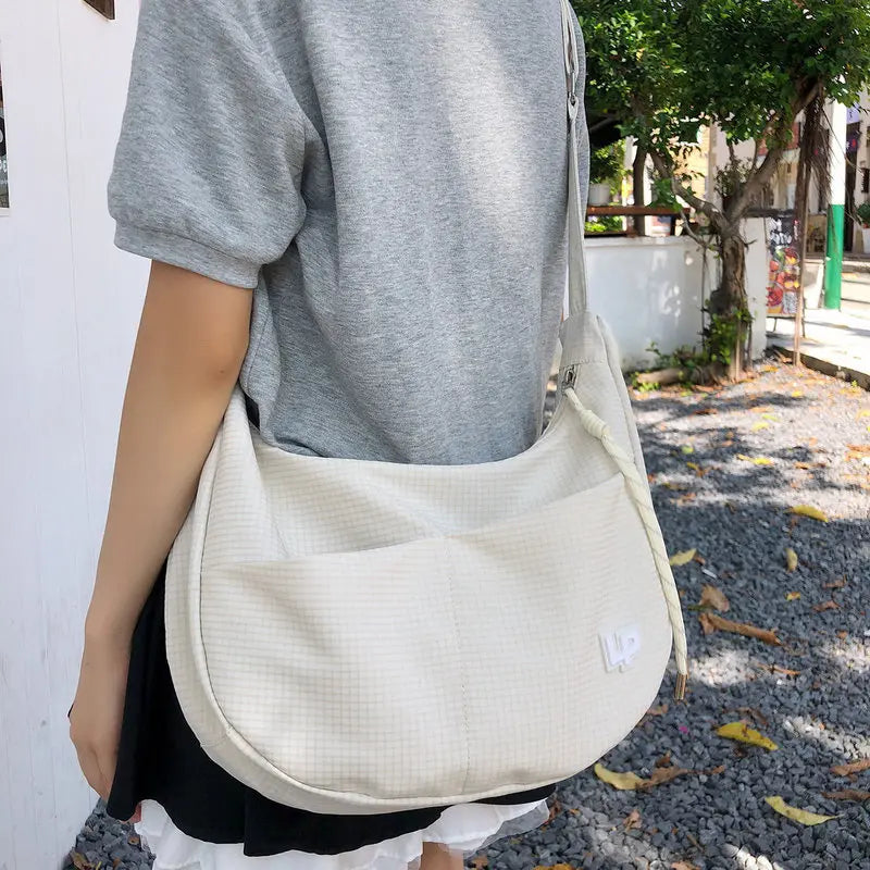 Large Capacity Women's Commuter Bag – Japanese Retro Hobo Hobo Shoulder Bag Nixie